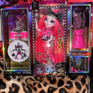 Shadow High Rainbow Vision Doll Set with Accessories